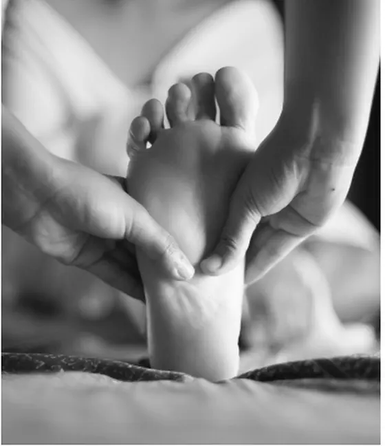 Vivian Pertile, Reflexology at Deia Health
